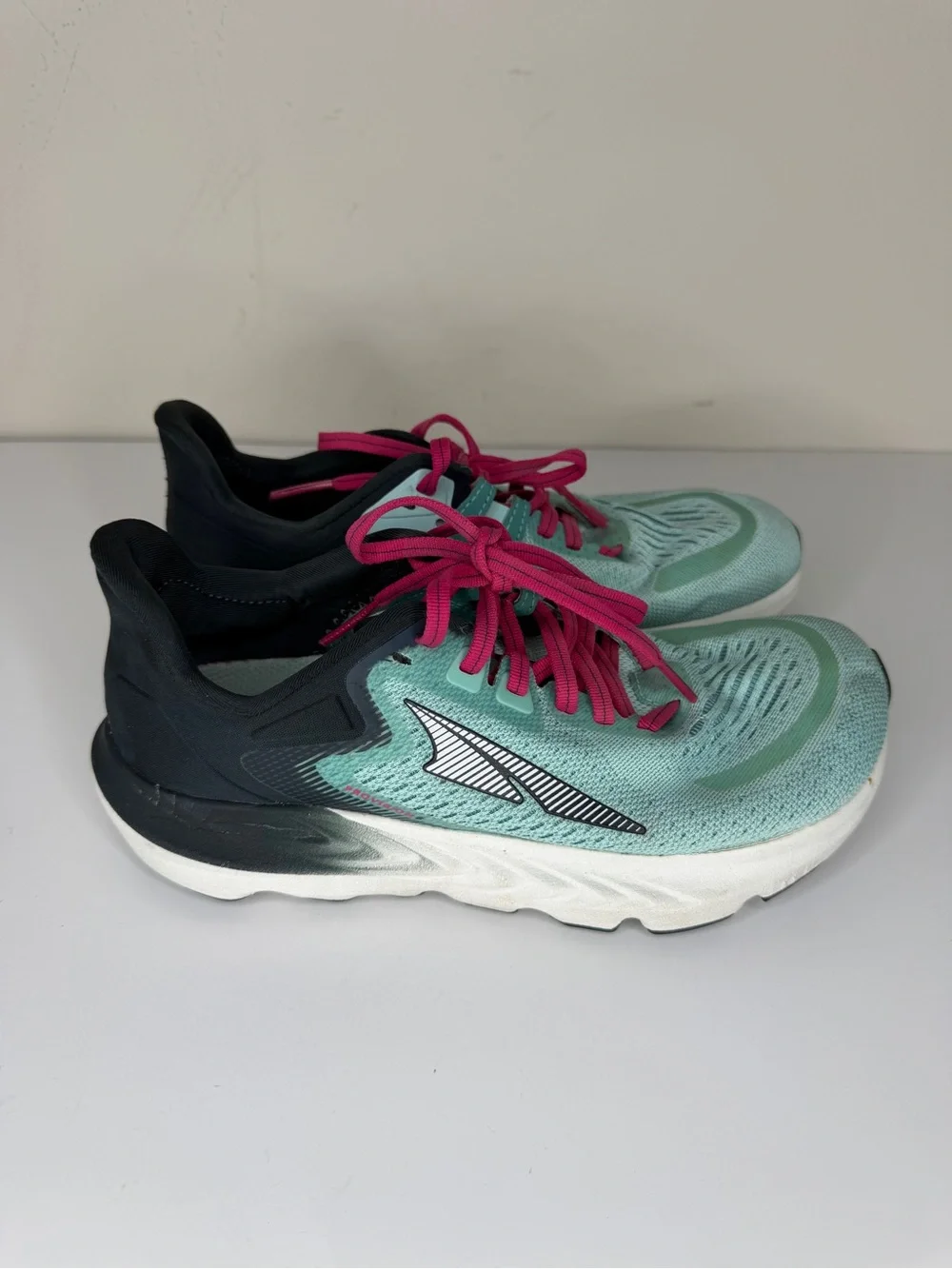 Altra Provision 6 Womens Running Shoes Teal Blue Pink AL0A5488036 Size 6.5